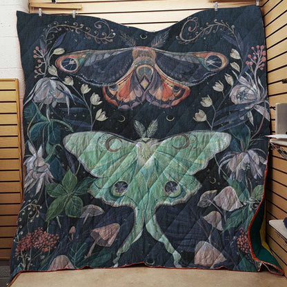 Luna Moth Throw CL140652 Quilt Blanket