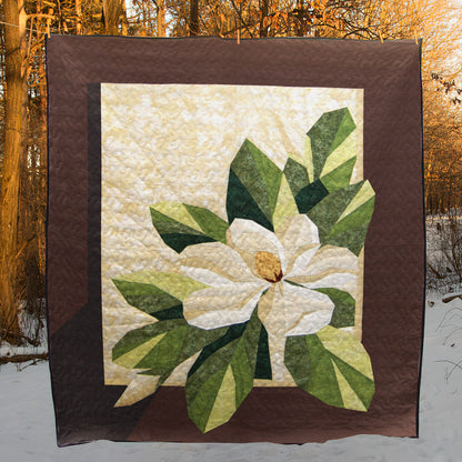 Magnolia CLP0611209Q Quilt Blanket