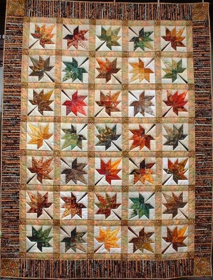 Maple Leaf CLA0710539Q Quilt Blanket