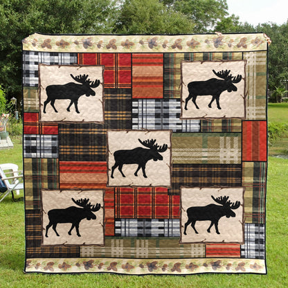 Moose CLA200690 Quilt Blanket