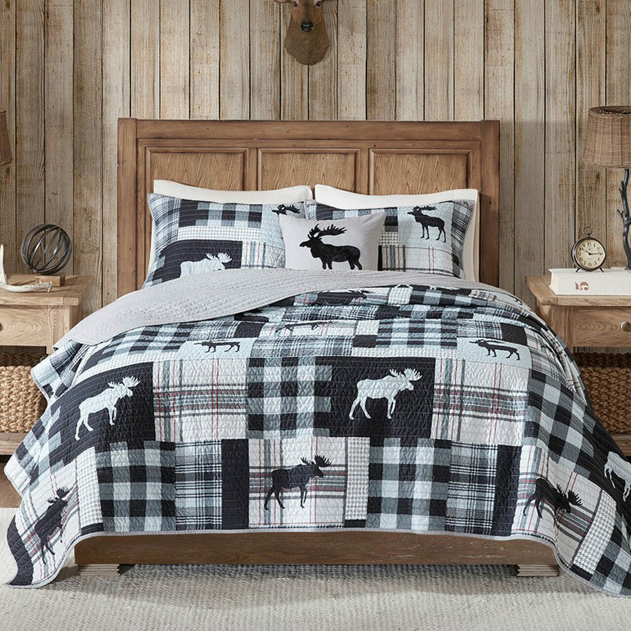 Moose Grid CLM2709095T Quilt Bedding Set