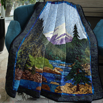 Mountain Stream CLA0211591Q Quilt Blanket