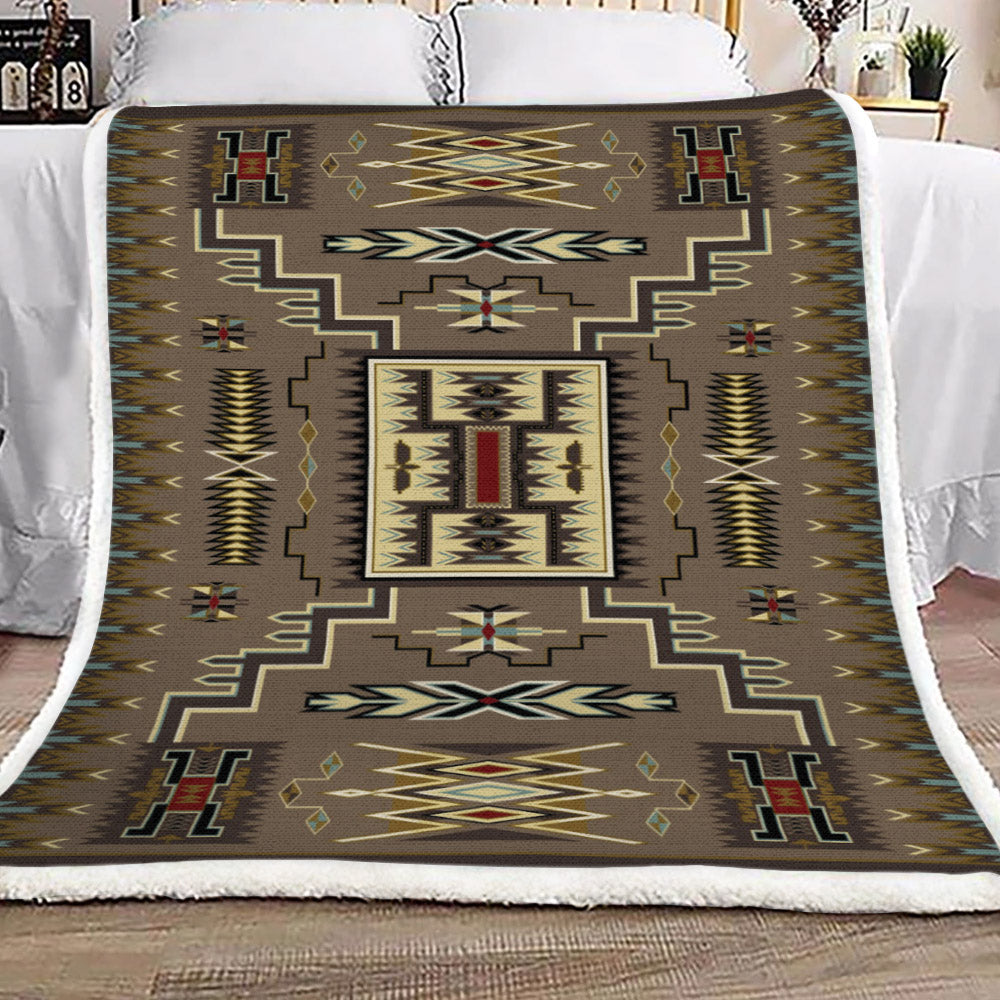 Native American TT1410179TT Sherpa Fleece Blanket