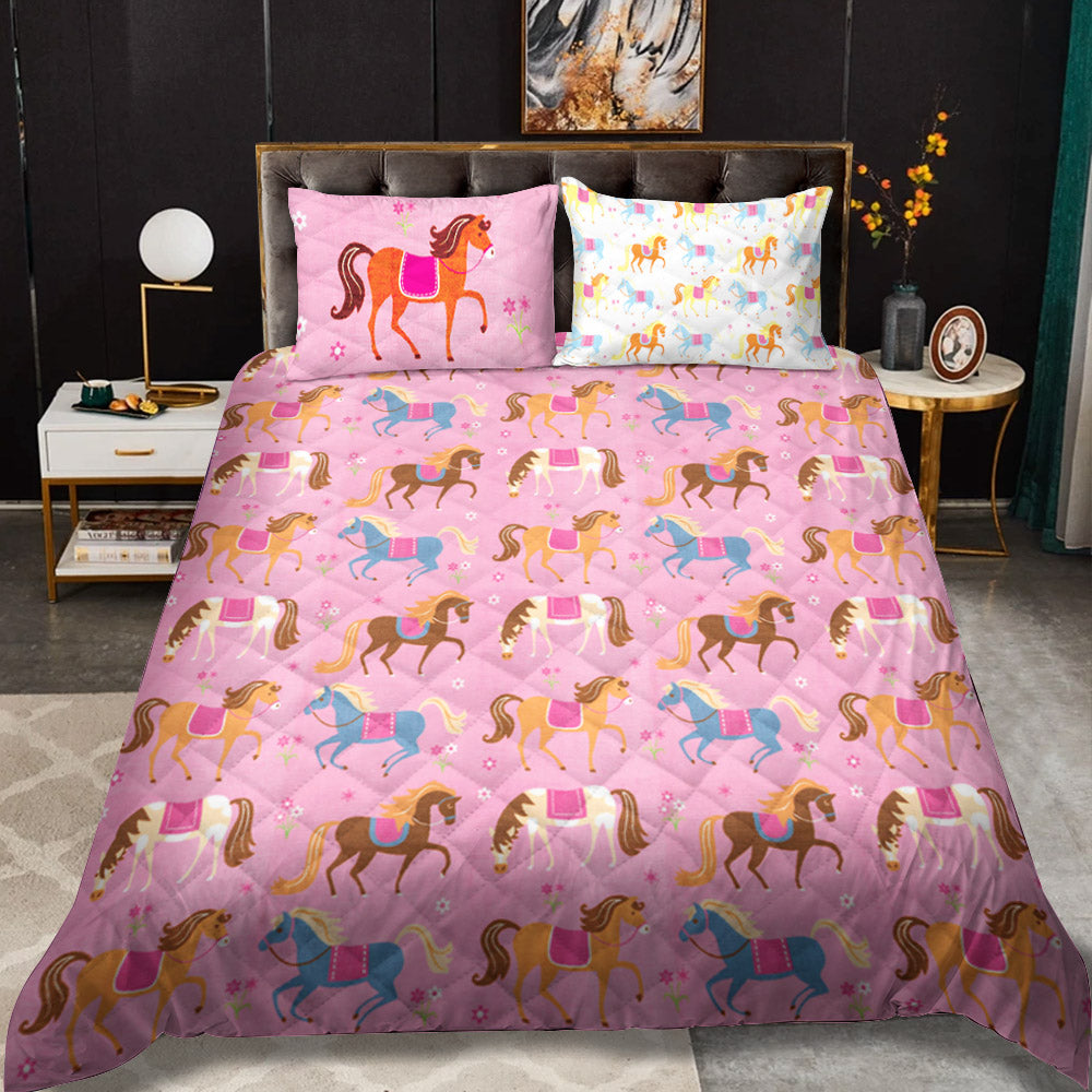 Olive Kids Horses CLH0710215B Quilt Bedding Set