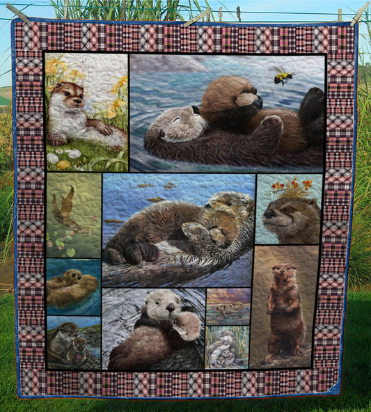 Otter CL28100942MDQ Quilt Blanket