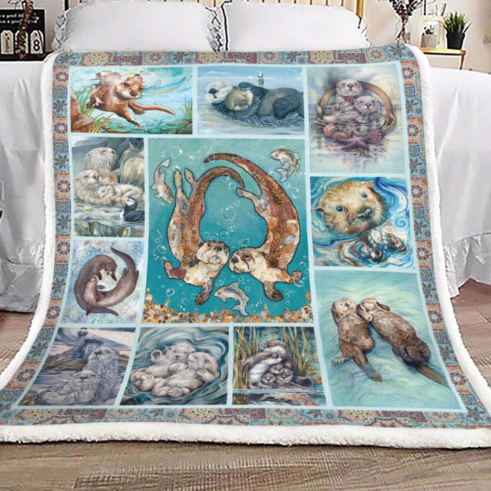 Otter HM1809117TT Sherpa Fleece Blanket