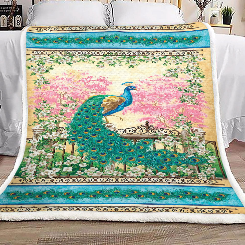 Peacock AA1010129TT Sherpa Fleece Blanket