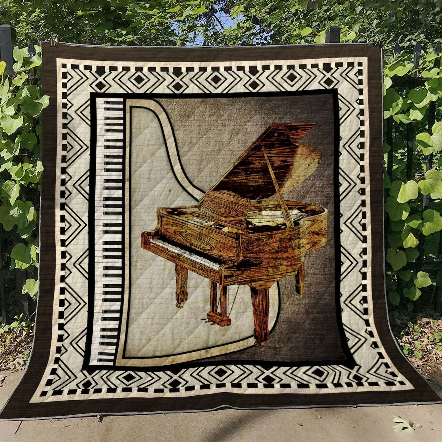 Piano CL16100062MDQ Quilt Blanket