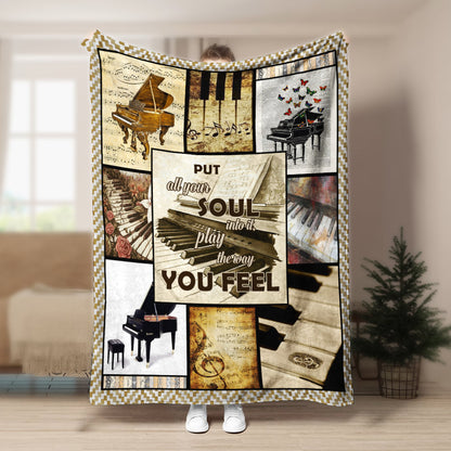 Piano CLA150843f Sherpa Fleece Blanket