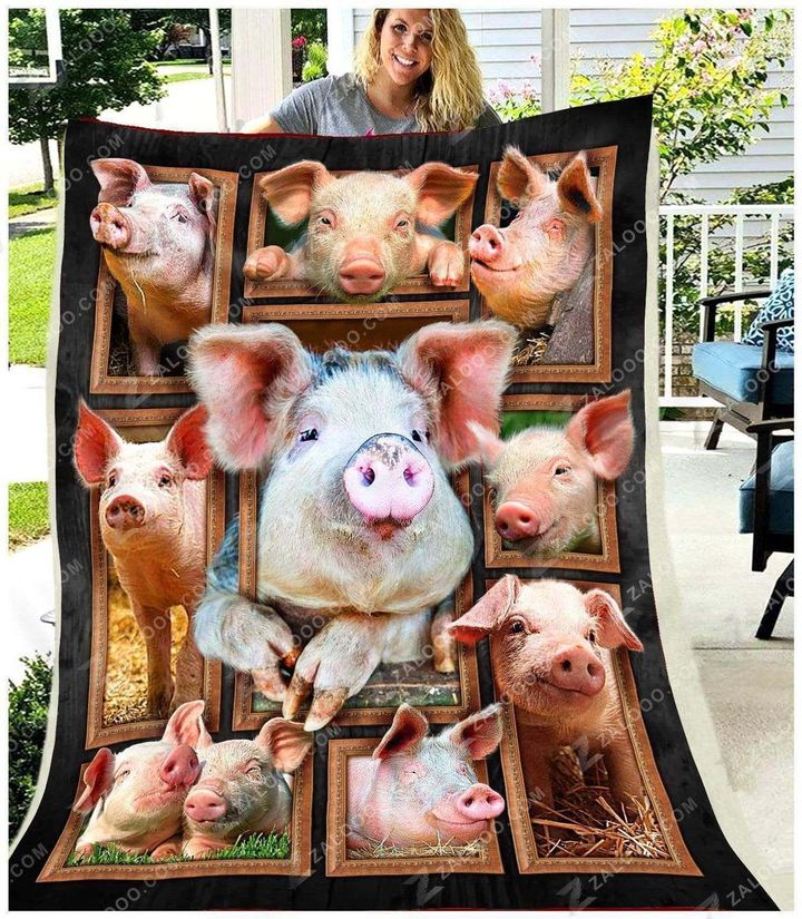 Pig CL240877MD Sherpa Fleece Blanket