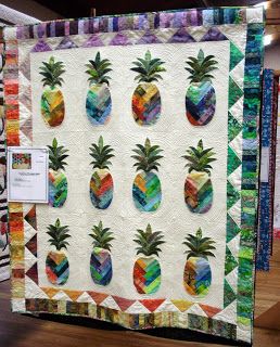 Pineapple CLA1110416Q Quilt Blanket