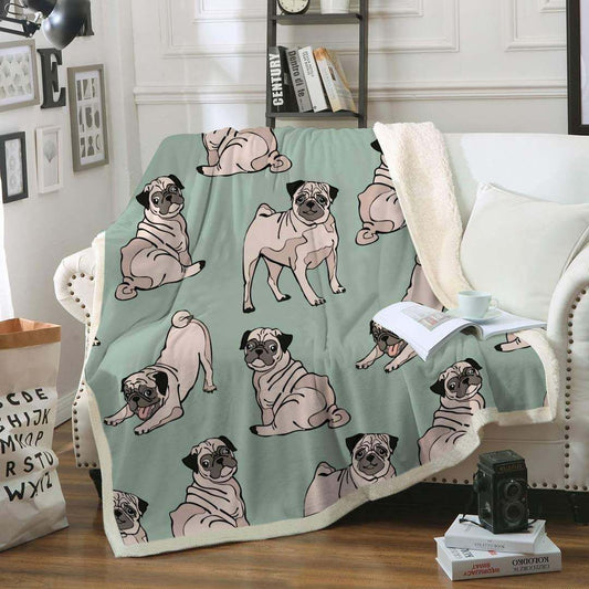 Pug CL1208152MD Sherpa Fleece Blanket