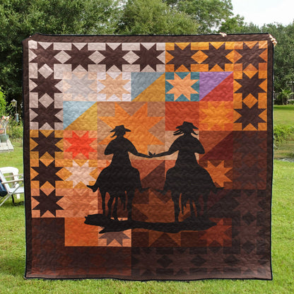 Quiet On The Western CLA1410510Q Quilt Blanket