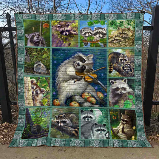 Racoon QV210529 Quilt Blanket