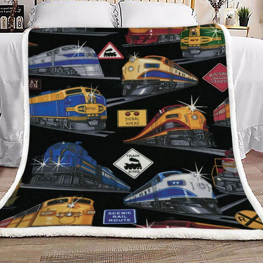 Railway AA0710157TT Sherpa Fleece Blanket