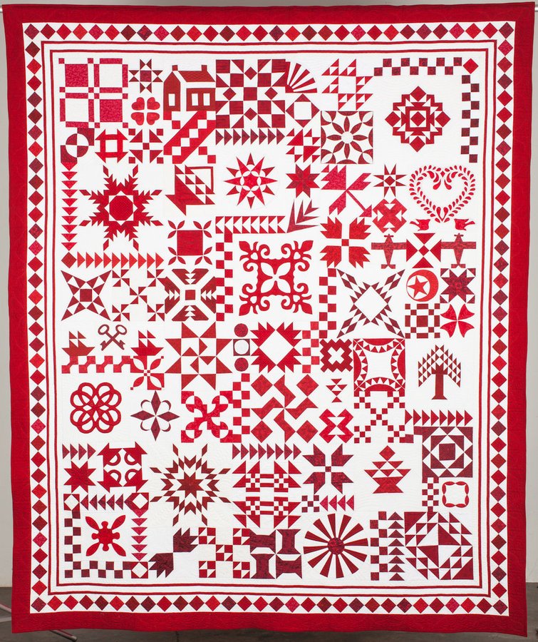 Red And White CLA0111654Q Quilt Blanket