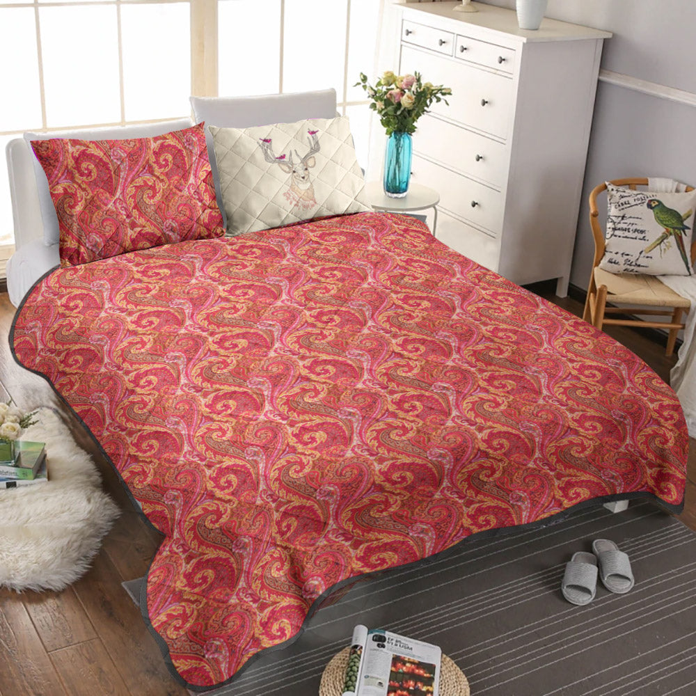 Red Multicolor Spruce Paisley CLA0111363B Quilt Bedding Set