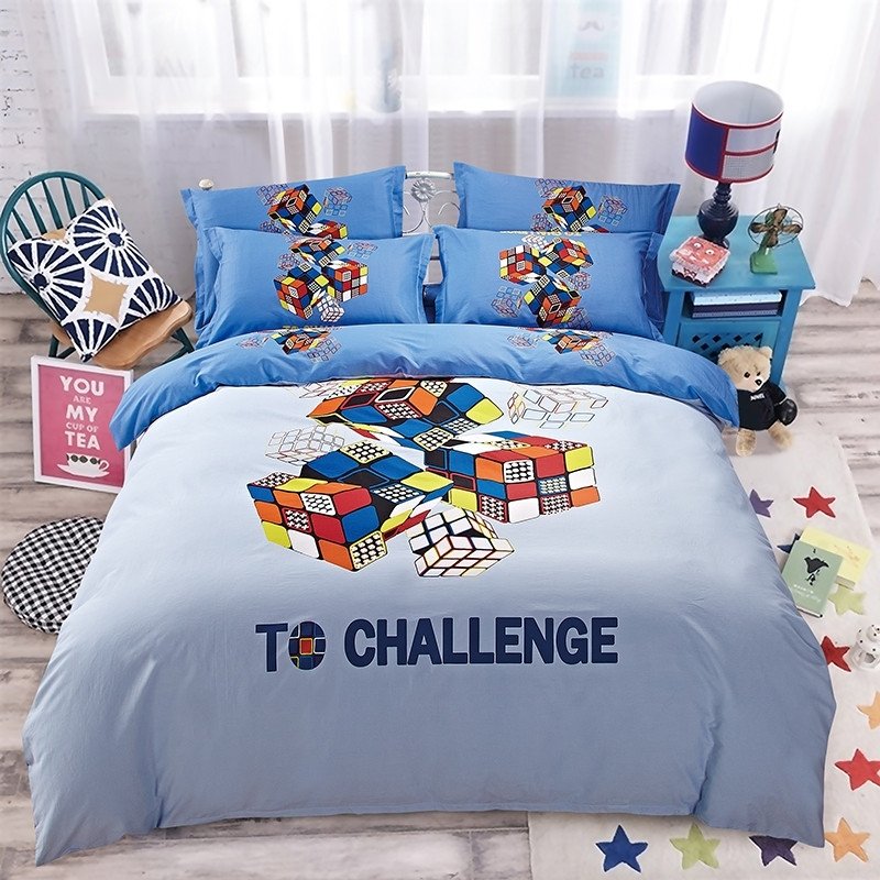 Red Orange Blue And White Rubik Cube Print Modern Chic Preppy Style Funky Game CLA1210386B Bedding Sets