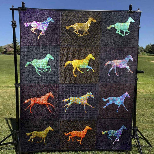 Running Horses PK300567 Quilt Blanket