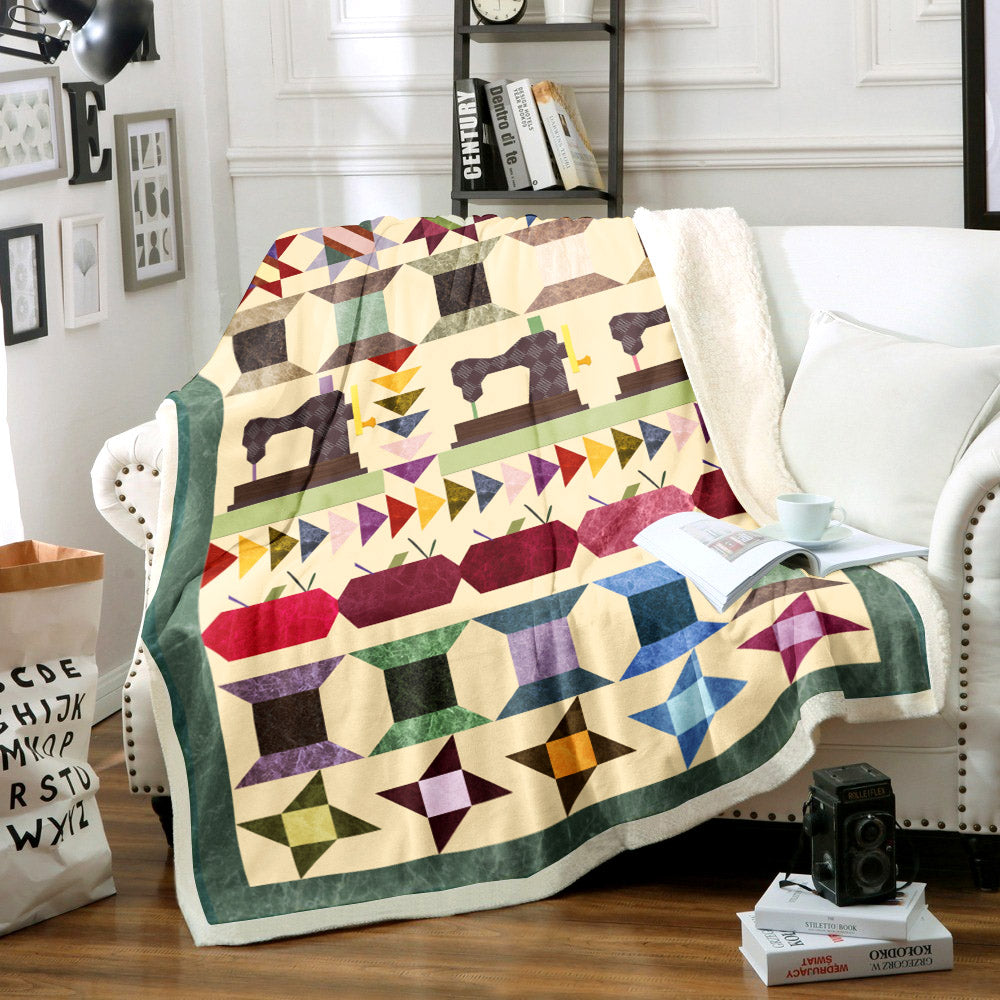 Sewing CG1409097TT Sherpa Fleece Blanket