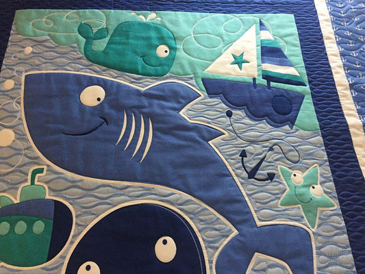 Shark CLA010786 Quilt Blanket