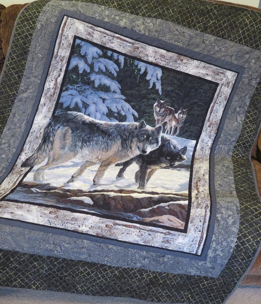 Silver Wolf CLM0411278 Quilt Blanket