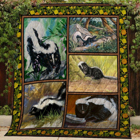 Skunk CLH0611098Q Quilt Blanket