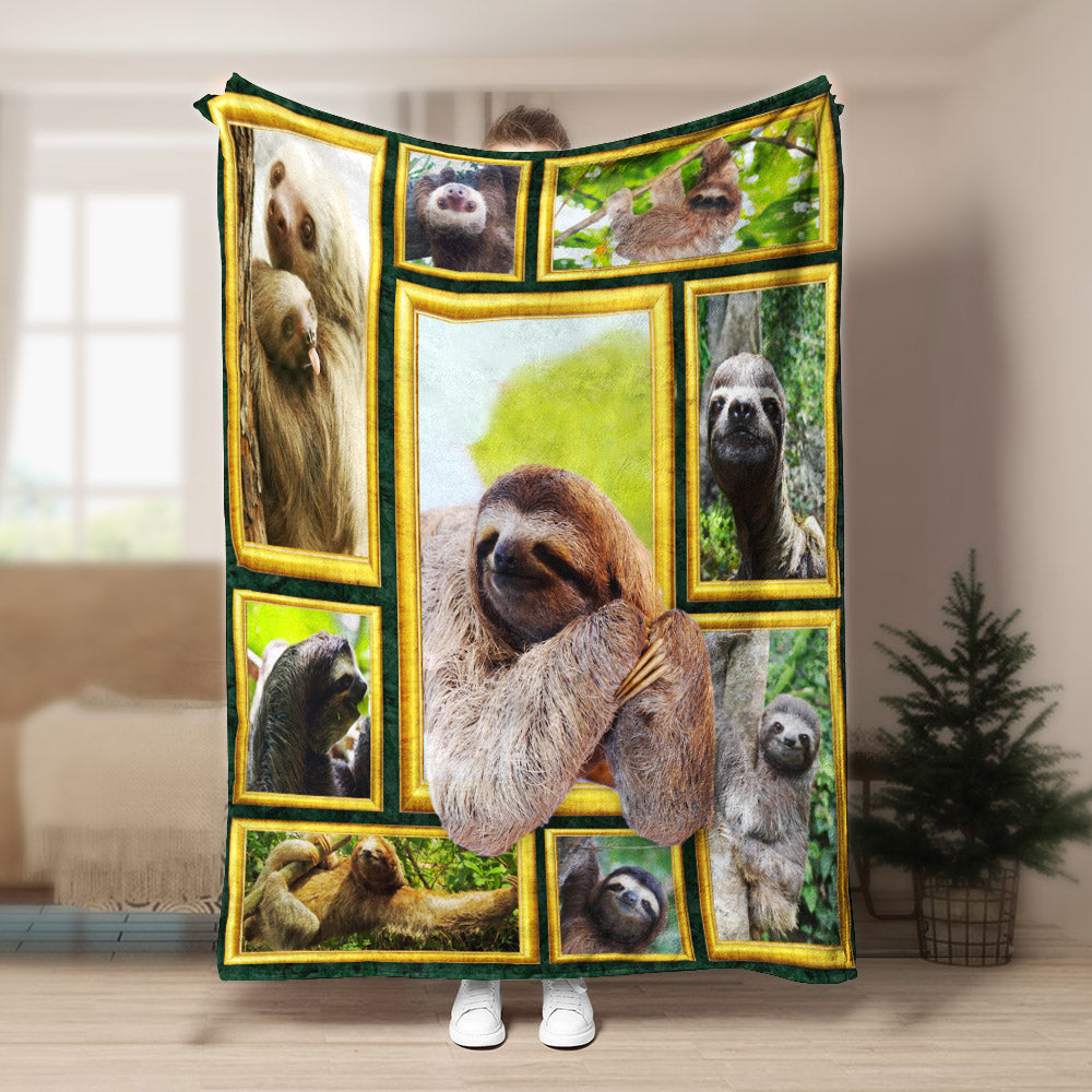 Sloth CLA21100801F Sherpa Fleece Blanket