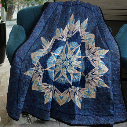 Star CLA250604 Quilt Blanket