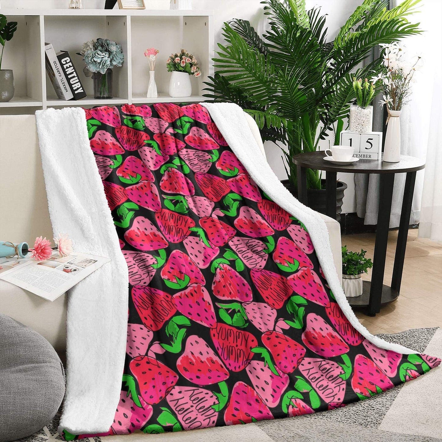 Strawberry CLA0910044F Sherpa Fleece Blanket