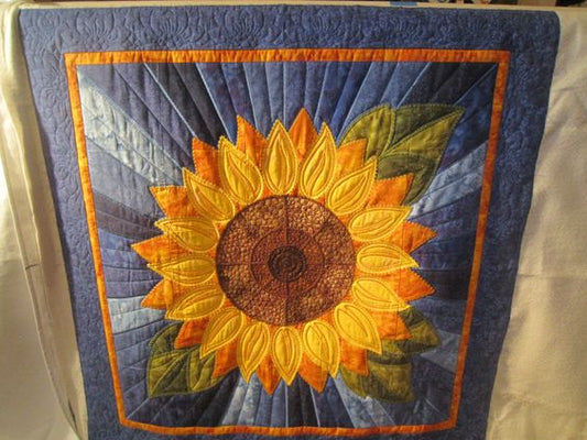 Sunflower CLA1010512Q Quilt Blanket
