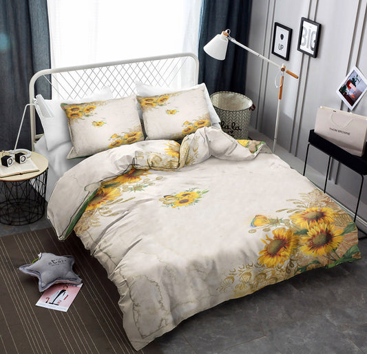 Sunflower With Moth HN030961B Bedding Sets