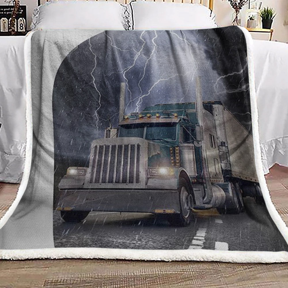 Truck CL19100401MDF Sherpa Fleece Blanket