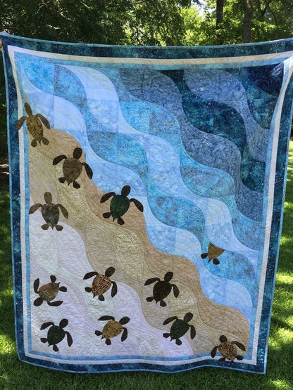 Turtle CLA0910716Q Quilt Blanket