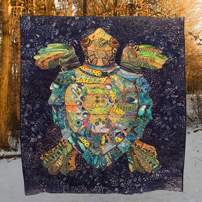 Turtle CLA1010560Q Quilt Blanket