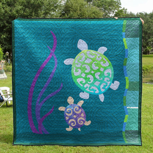 Turtle CLA2310490Q Quilt Blanket