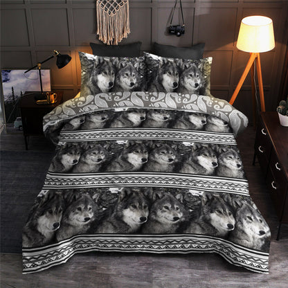 Wolf CL020882MD Bedding Sets