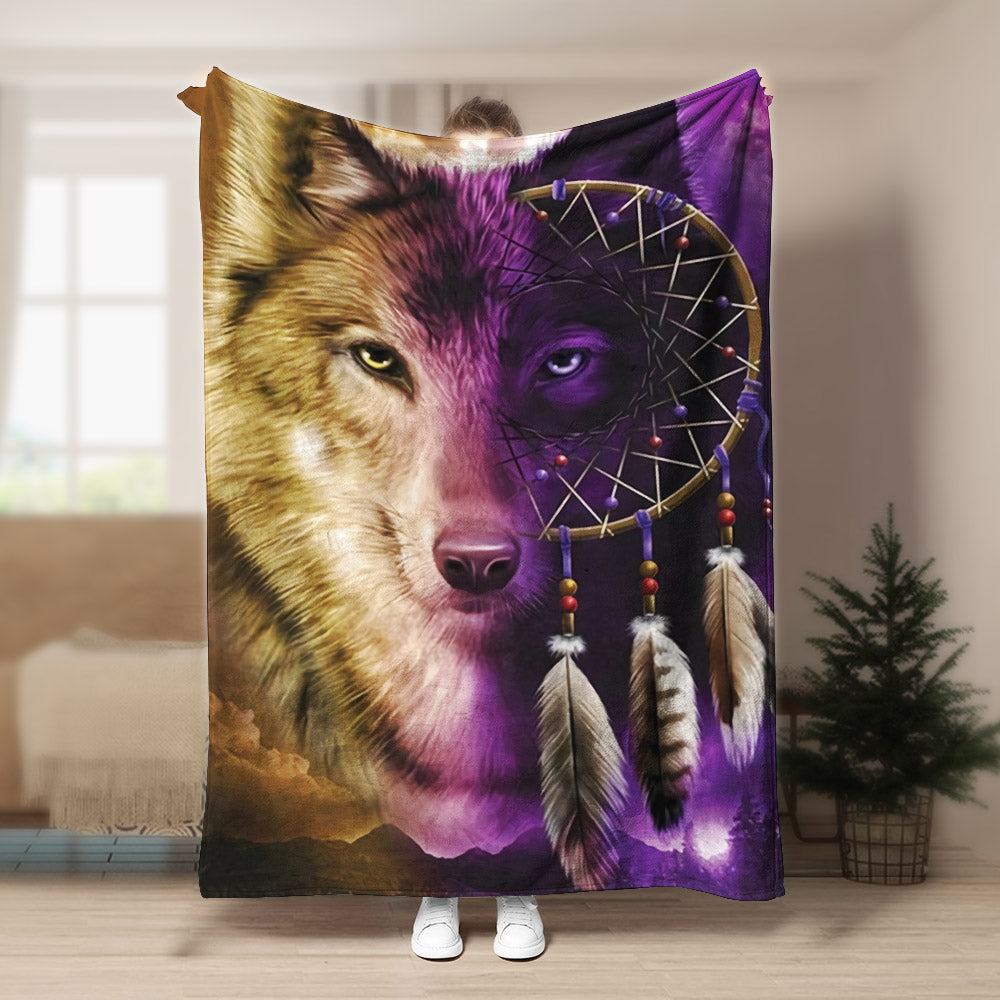 Wolf CL140899MD Sherpa Fleece Blanket