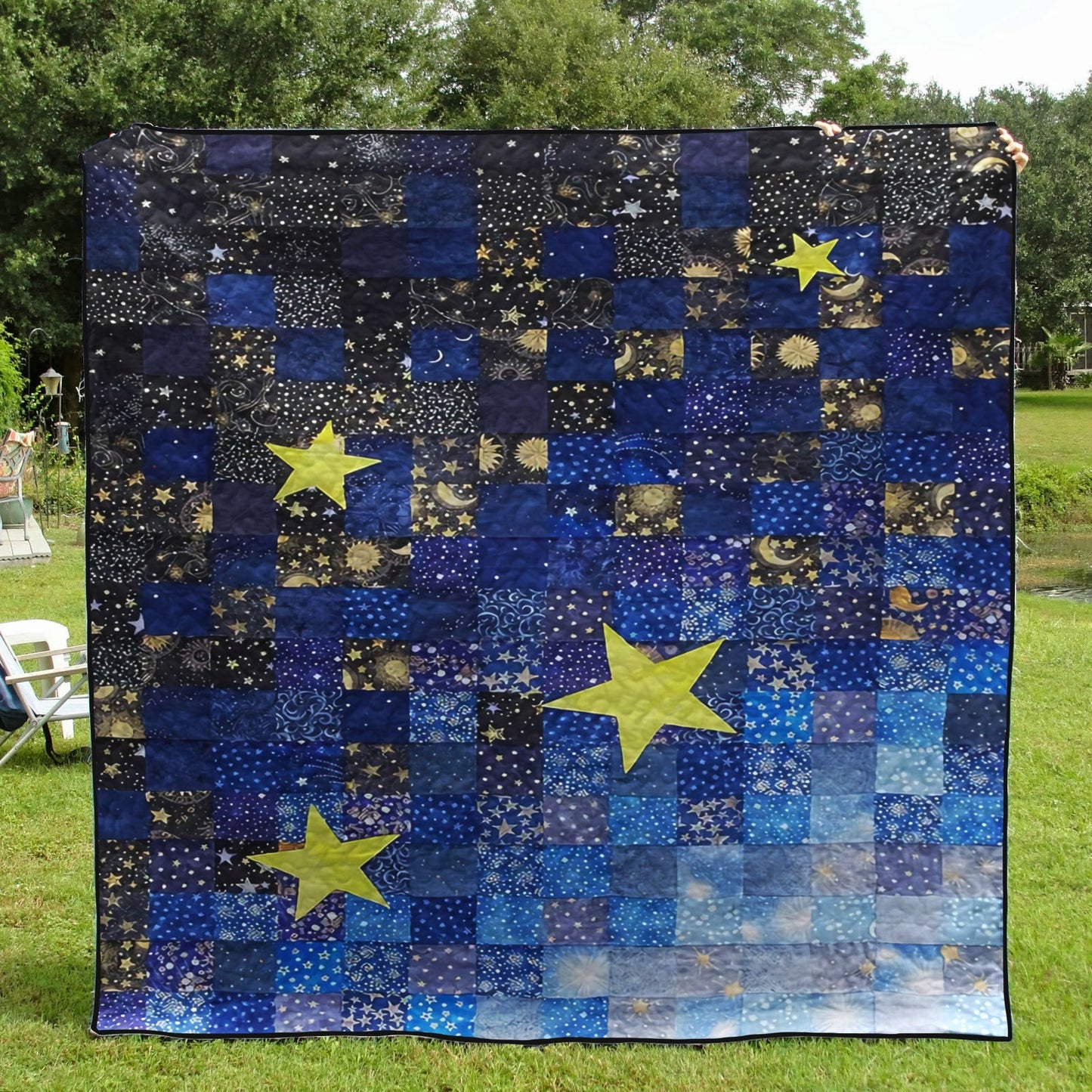 Weight Of The World CLH2310094Q Quilt Blanket