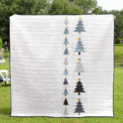 White Christmas Tree CLM0111293 Quilt Blanket