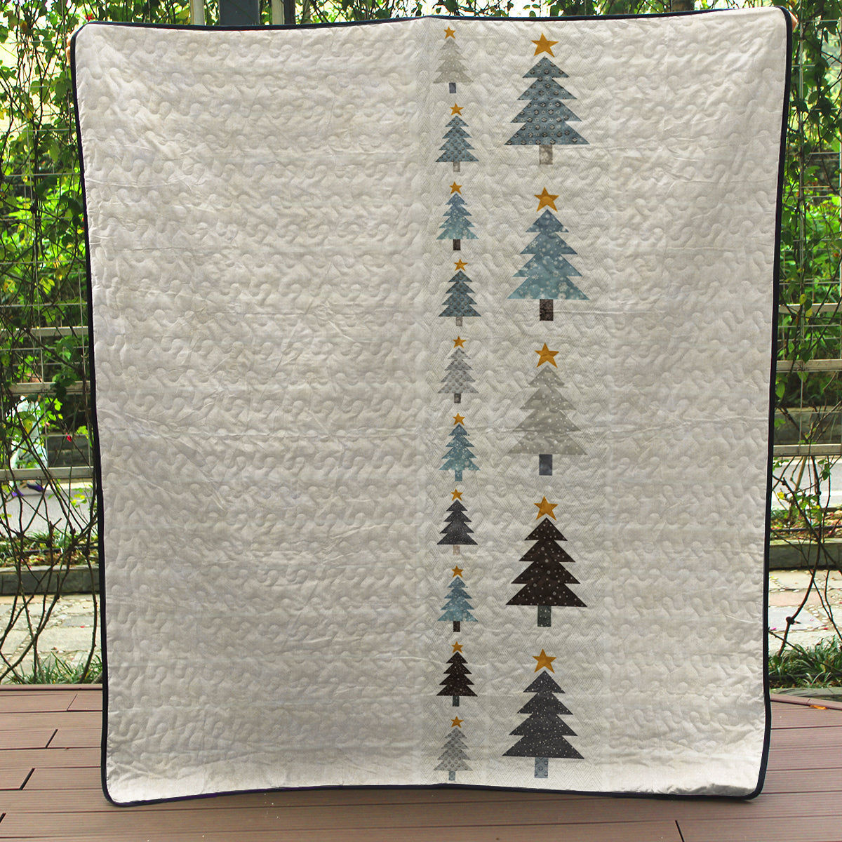 White Christmas Tree CLM0111293 Quilt Blanket