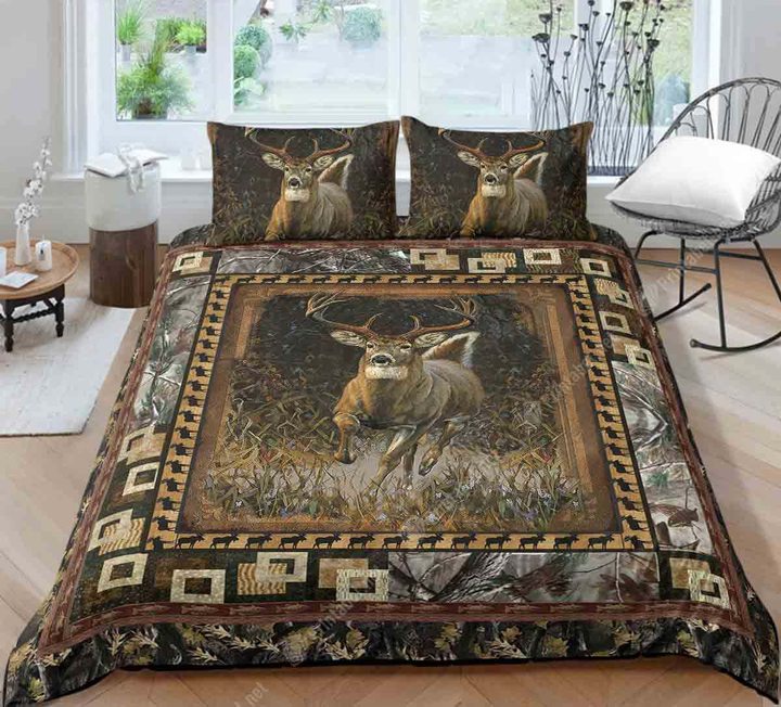 Whitetail Deer CLM1511488B Bedding Sets