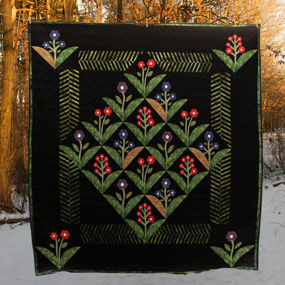 Winter Botanical CLT1610130H Quilt Blanket