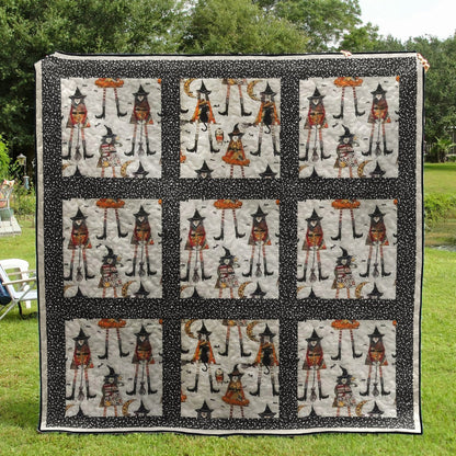 Witch CLA0710789Q Quilt Blanket