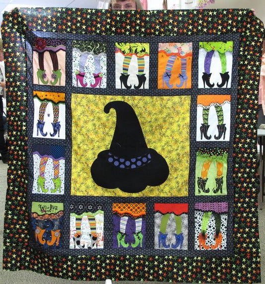 Witch CLA0910728Q Quilt Blanket