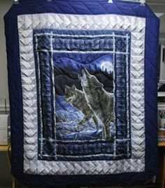 Wolf CLP0611313Q Quilt Blanket