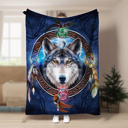 Wolf DD220852F Sherpa Fleece Blanket