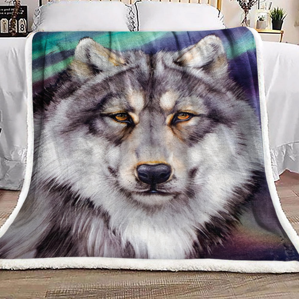 Wolf ML0411255F Sherpa Fleece Blanket