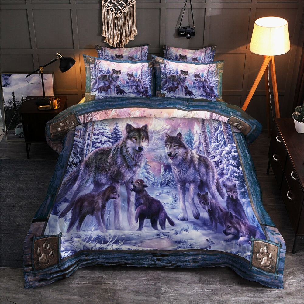 Wolf TT240979T Bedding Sets