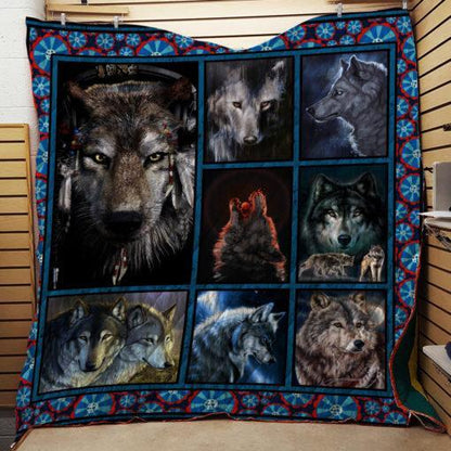 Wolves CLH0511688Q Quilt Blanket